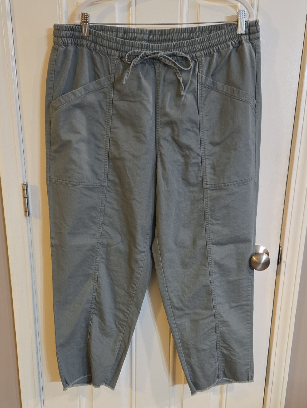 Universal Thread Womens Cargo Drawstring Pants - Green